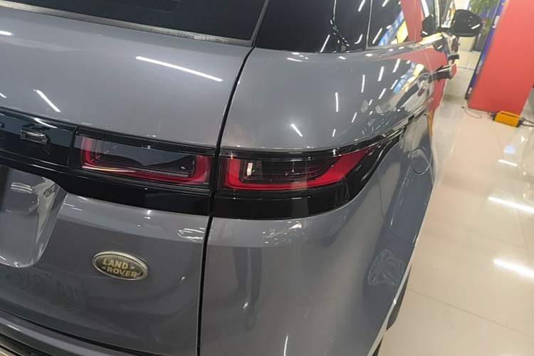 Used Land Rover Range Evoque 2020 249 PS R-DYNAMIC S Black Edition Sport Version Right Rear Taillight