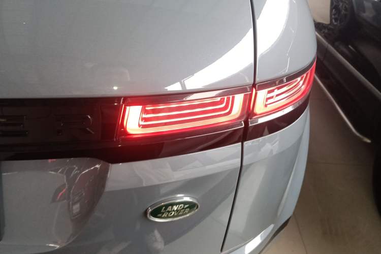 Used Land Rover Range Evoque 2020 249 PS R-DYNAMIC S Sport Edition Right Rear Taillight