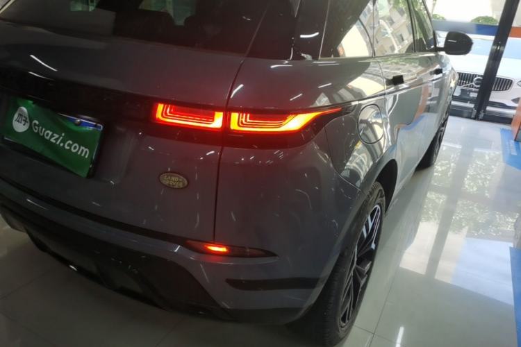 Used Land Rover Range Evoque 2020 249 PS R-DYNAMIC S Blackened Sport Technology Edition Right Rear Taillight