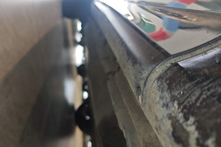 Used Land Rover Range Evoque 2020 249 PS R-DYNAMIC SE Sport Technology Edition Right Side Sill