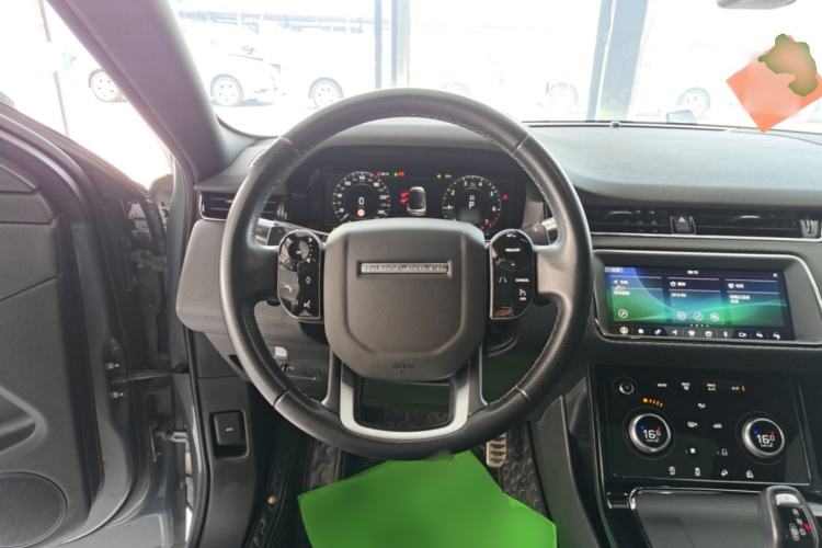 Used Land Rover Range Evoque 2020 249 PS R-DYNAMIC S Sport Edition Steering Wheel