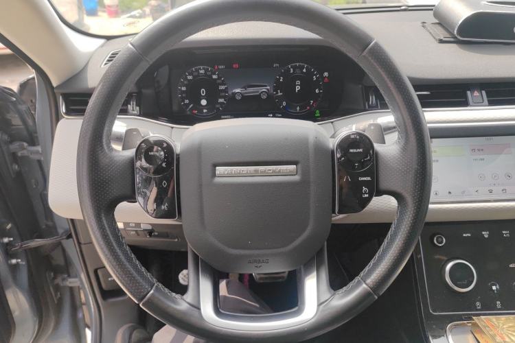 Used Land Rover Range Evoque 2020 249 PS R-DYNAMIC S Sport Edition Steering Wheel