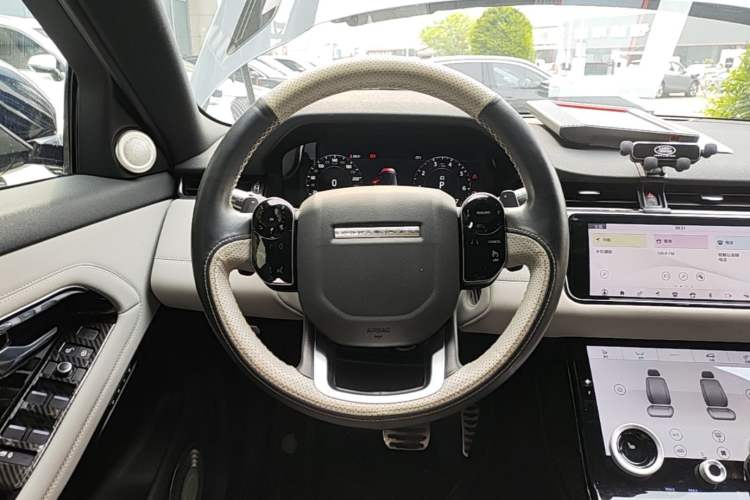 Used Land Rover Range Evoque 2020 249 PS R-DYNAMIC S Blackened Sport Technology Edition Steering Wheel
