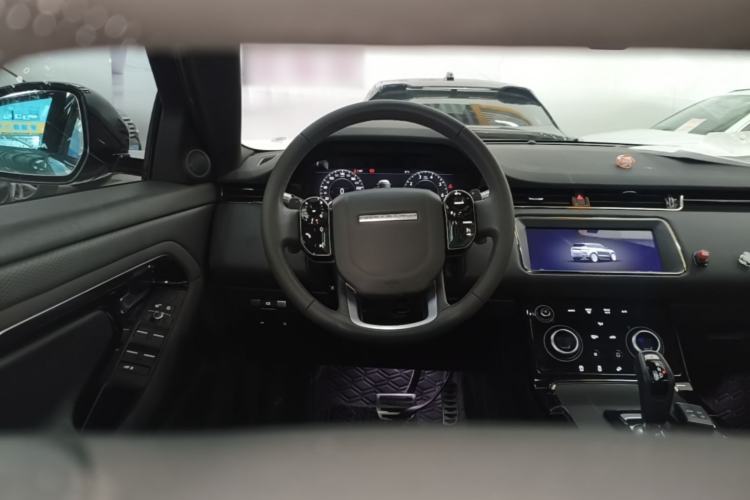 Used Land Rover Range Evoque 2020 249 PS R-DYNAMIC S Black Edition Sport Version Steering Wheel