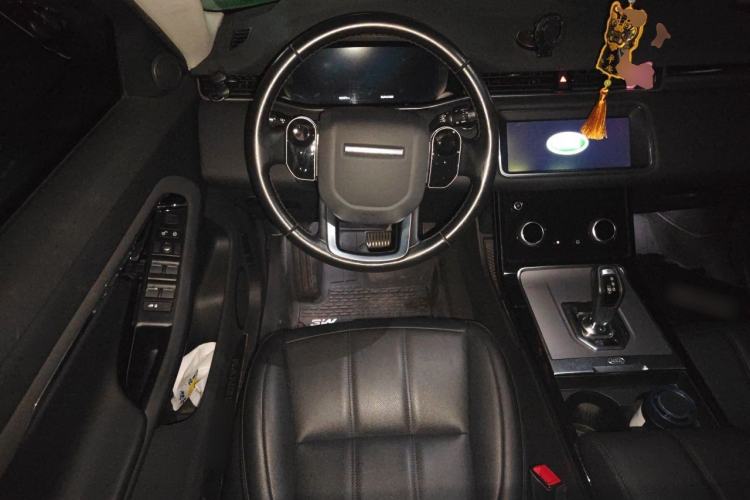Used Land Rover Range Evoque 2020 249 PS Youth Edition Steering Wheel