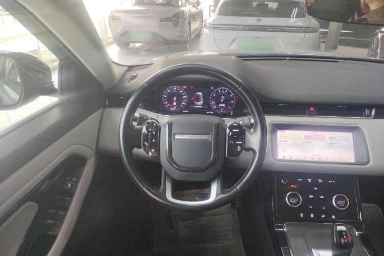 Used Land Rover Range Evoque 2020 249 PS R-DYNAMIC S Sport Edition Steering Wheel