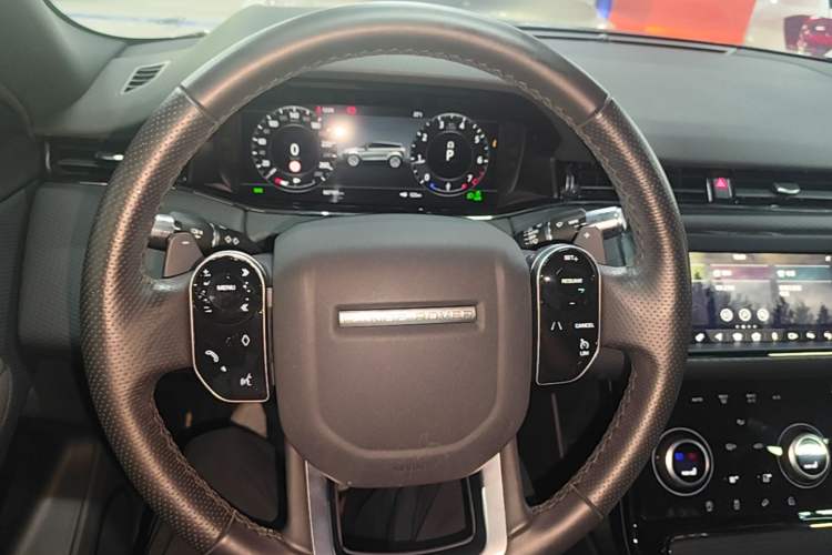 Used Land Rover Range Evoque 2020 249 PS R-DYNAMIC S Black Edition Sport Version Steering Wheel