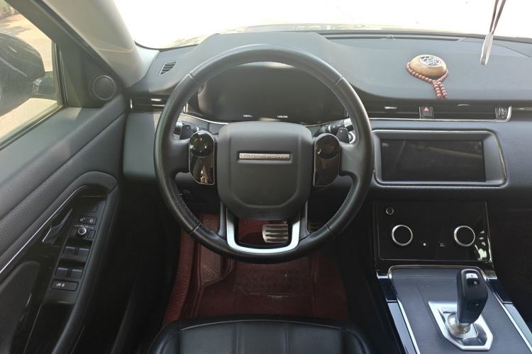 Used Land Rover Range Evoque 2020 249 PS R-DYNAMIC S Sport Edition Steering Wheel