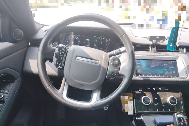 Used Land Rover Range Evoque 2020 249 PS R-DYNAMIC S Sport Edition Steering Wheel