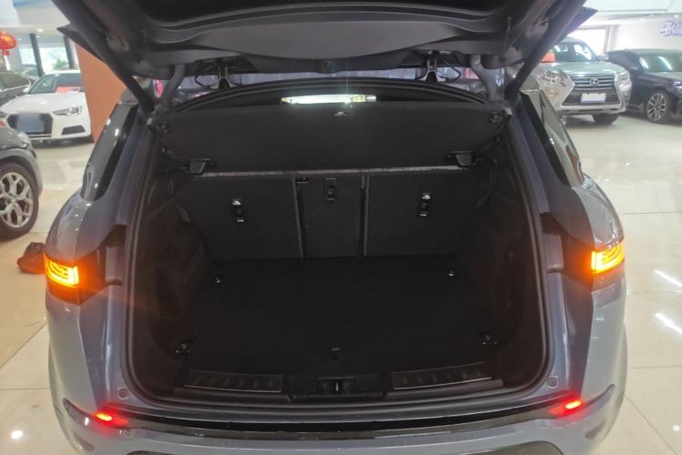 Used Land Rover Range Evoque 2020 249 PS R-DYNAMIC S Black Edition Sport Version Trunk