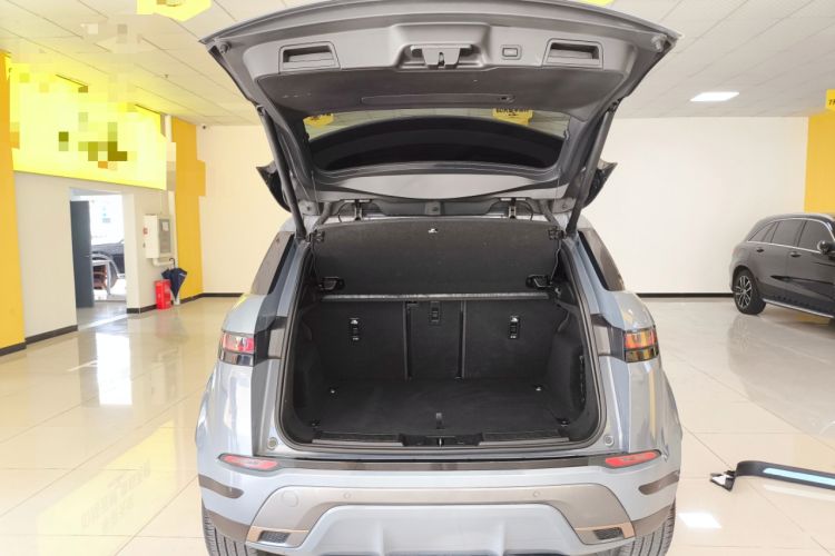 Used Land Rover Range Evoque 2020 249 PS R-DYNAMIC SE Sport Technology Edition Trunk