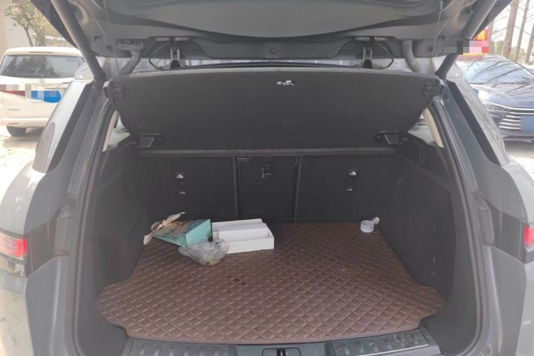 Used Land Rover Range Evoque 2020 249 PS R-DYNAMIC S Sport Edition Trunk