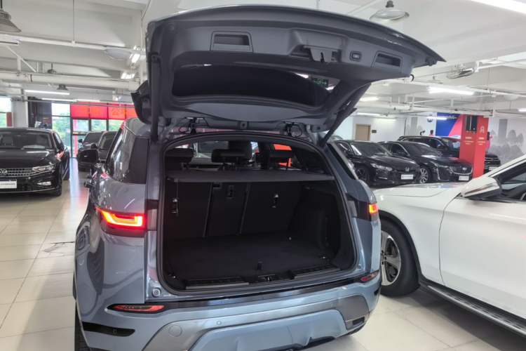 Used Land Rover Range Evoque 2020 249 PS R-DYNAMIC S Sport Edition Trunk