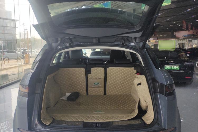 Used Land Rover Range Evoque 2020 249 PS R-DYNAMIC S Sport Edition Trunk