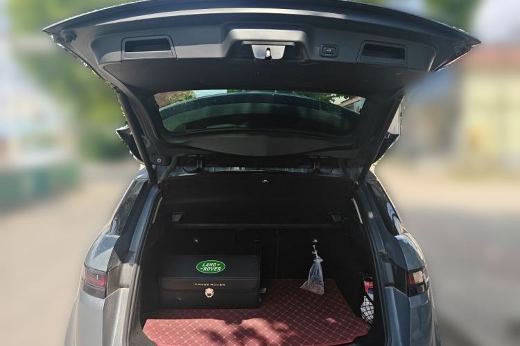 Used Land Rover Range Evoque 2020 249 PS R-DYNAMIC S Sport Edition Trunk