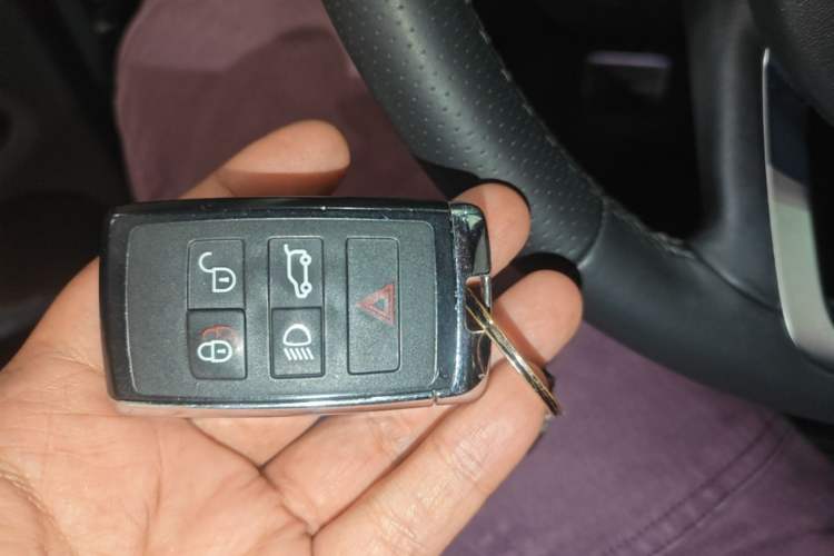 Used Land Rover Range Evoque 2020 249 PS R-DYNAMIC S Black Edition Sport Version Vehicle Key