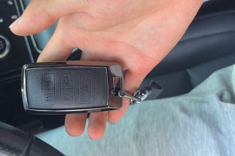 Used Land Rover Range Evoque 2020 249 PS R-DYNAMIC S Sport Edition Vehicle Key