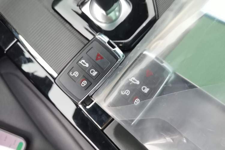 Used Land Rover Range Evoque 2020 249 PS R-DYNAMIC S Black Edition Sport Version Vehicle Key
