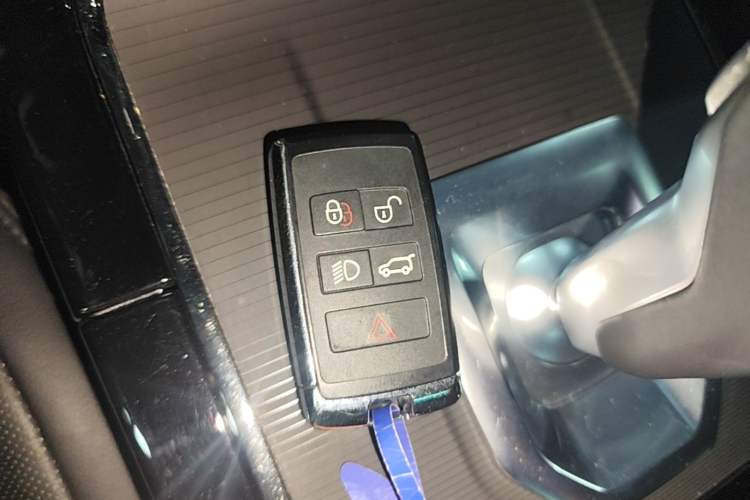 Used Land Rover Range Evoque 2020 249 PS R-DYNAMIC S Black Edition Sport Version Vehicle Key