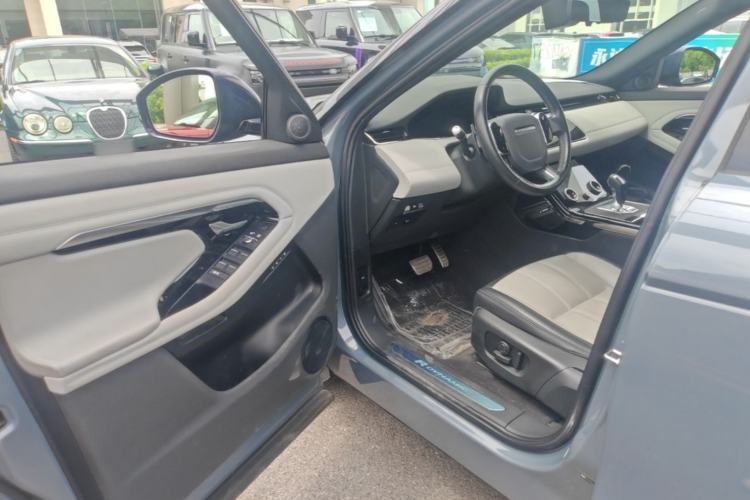 Used Land Rover Range Evoque 2020 249 PS R-DYNAMIC S Sport Edition Driver Seat