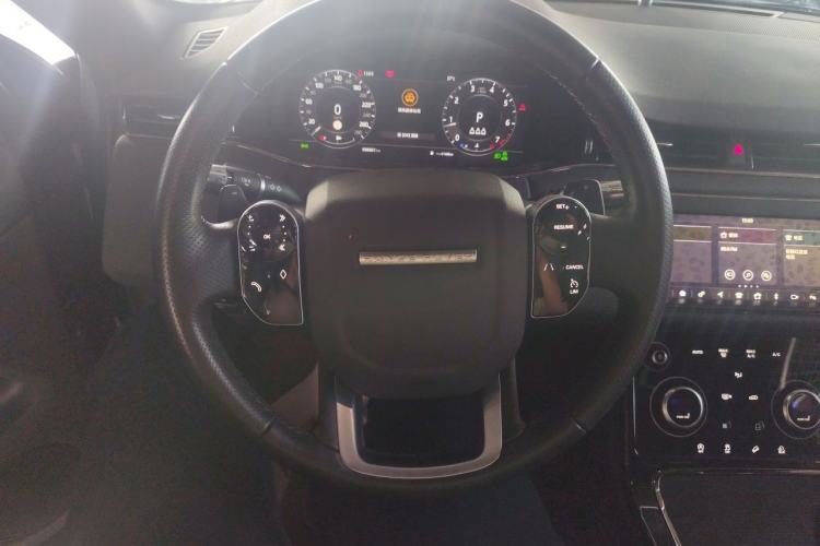 Used Land Rover Range Evoque 2020 249 PS R-DYNAMIC SE Sport Technology Edition Steering Wheel