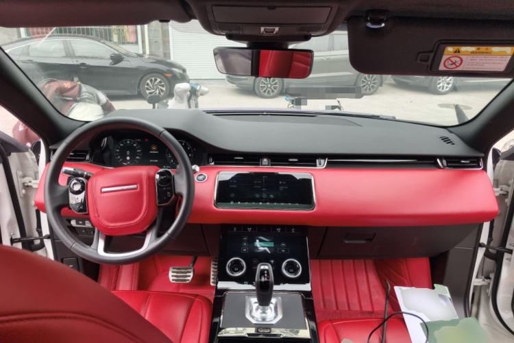 Used Land Rover Range Evoque 2020 249 PS R-DYNAMIC S Black Edition Sport Version Center Console