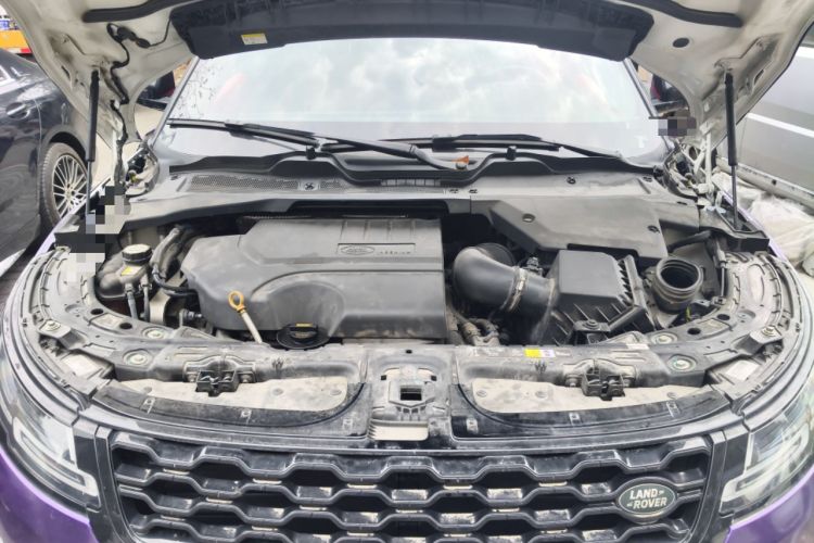 Used Land Rover Range Evoque 2020 249 PS R-DYNAMIC S Black Edition Sport Version Engine Bay