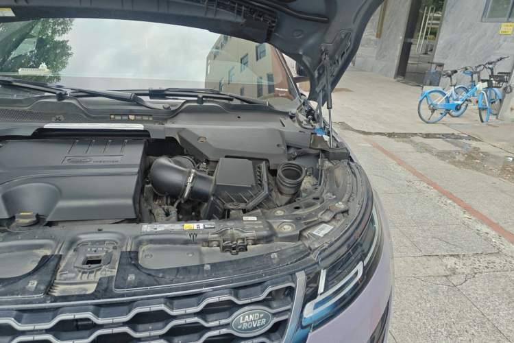Used Land Rover Range Evoque 2020 249 PS R-DYNAMIC SE Sport Technology Edition Engine Bay Left