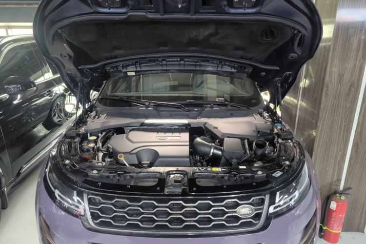 Used Land Rover Range Evoque 2020 249 PS R-DYNAMIC S Sport Edition Engine Bay