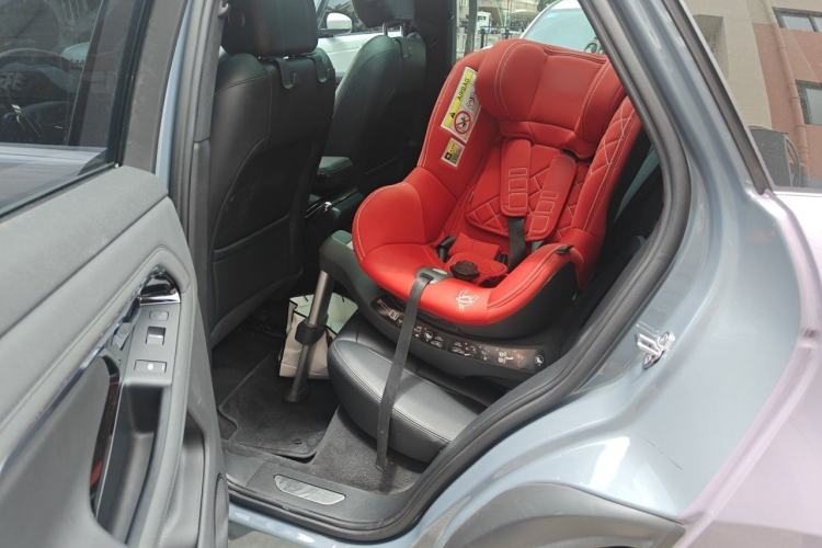 Used Land Rover Range Evoque 2020 249 PS R-DYNAMIC SE Sport Technology Edition Left Rear Seat
