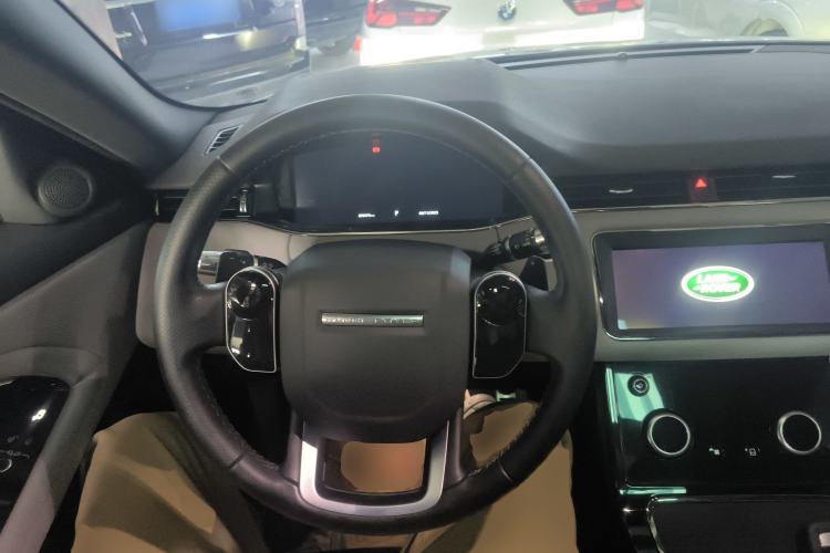 Used Land Rover Range Evoque 2020 249 PS R-DYNAMIC S Sport Edition Steering Wheel