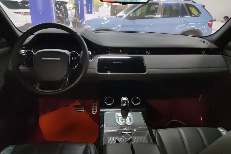 Used Land Rover Range Evoque 2020 249 PS R-DYNAMIC SE Sport Technology Edition Center Console