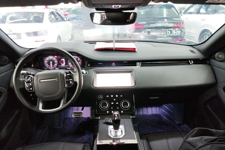 Used Land Rover Range Evoque 2020 249 PS R-DYNAMIC S Sport Edition Center Console