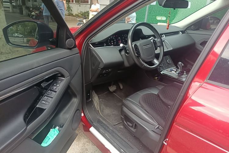 Used Land Rover Range Evoque 2020 249 PS Youth Edition Driver Seat