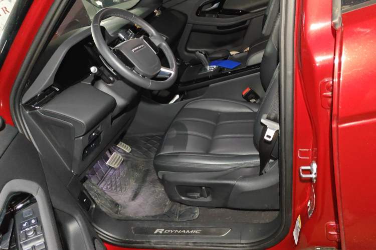 Used Land Rover Range Evoque 2020 249 PS R-DYNAMIC S Sport Edition Driver Seat