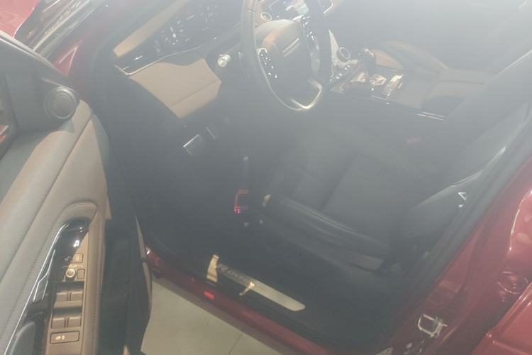 Used Land Rover Range Evoque 2020 249 PS R-DYNAMIC SE Sport Technology Edition Driver Seat