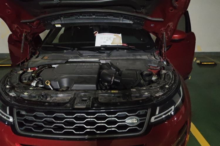 Used Land Rover Range Evoque 2020 249 PS R-DYNAMIC S Sport Edition Engine Bay