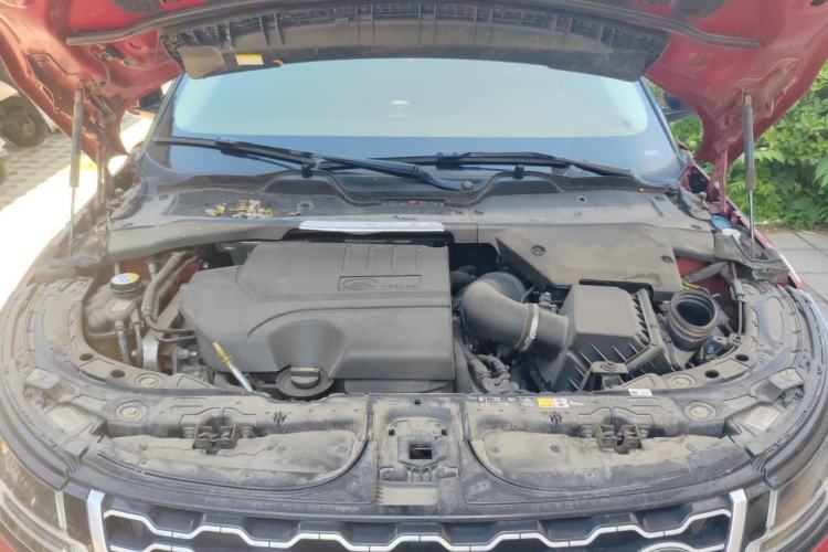 Used Land Rover Range Evoque 2020 249 PS Youth Edition Engine Bay