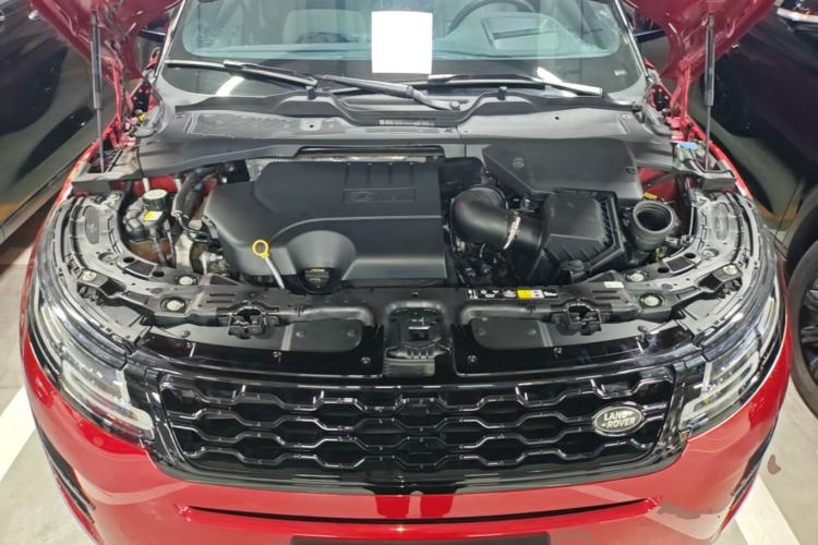 Used Land Rover Range Evoque 2020 249 PS R-DYNAMIC S Blackened Sport Technology Edition Engine Bay
