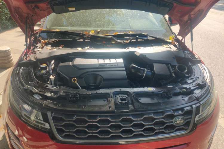 Used Land Rover Range Evoque 2020 249 PS R-DYNAMIC SE Sport Technology Edition Engine Bay