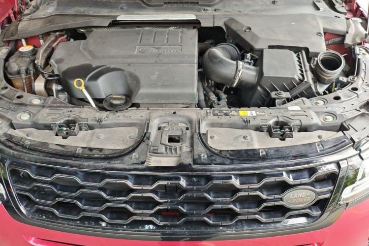 Used Land Rover Range Evoque 2020 249 PS R-DYNAMIC S First-Edition Sport Custom Edition Engine Bay