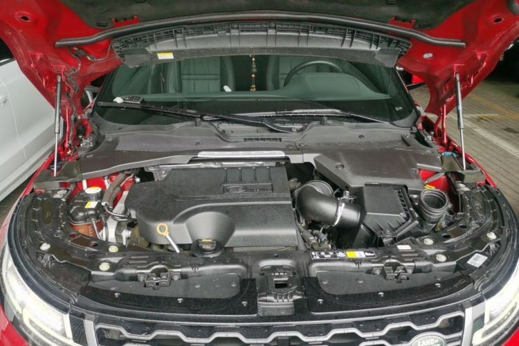 Used Land Rover Range Evoque 2020 249 PS R-DYNAMIC SE Sport Technology Edition Engine Bay