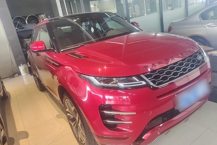 Used Land Rover Range Evoque 2020 249 PS R-DYNAMIC SE Sport Technology Edition Front Right 45 Deg