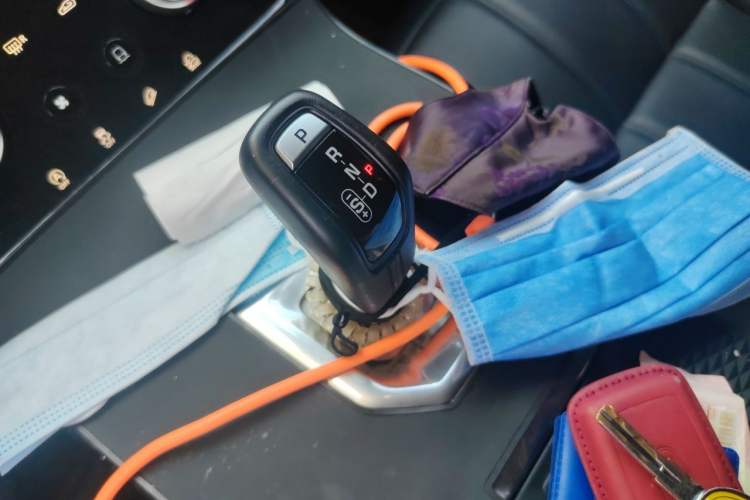 Used Land Rover Range Evoque 2020 249 PS Youth Edition Gear Lever