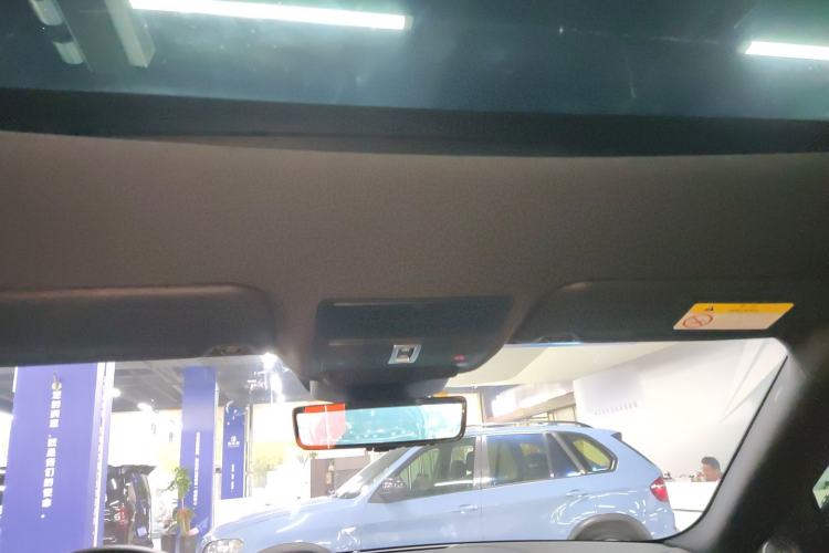 Used Land Rover Range Evoque 2020 249 PS R-DYNAMIC SE Sport Technology Edition Headliner