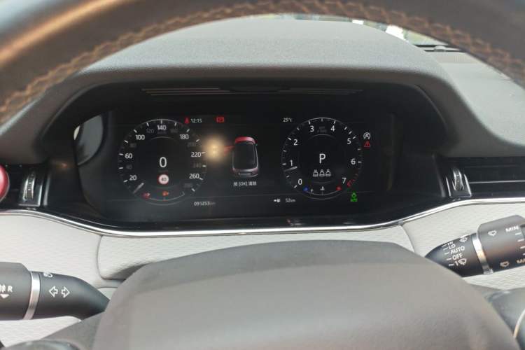 Used Land Rover Range Evoque 2020 249 PS R-DYNAMIC S Sport Edition Instrument Cluster
