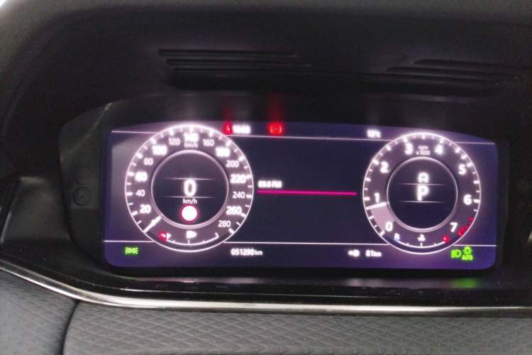 Used Land Rover Range Evoque 2020 249 PS R-DYNAMIC S Sport Edition Instrument Cluster