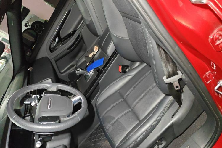 Used Land Rover Range Evoque 2020 249 PS R-DYNAMIC S Sport Edition Left Front Seat