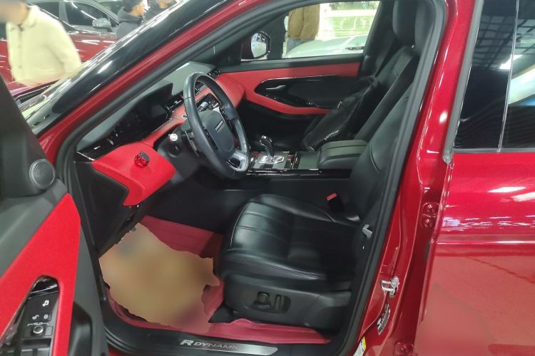 Used Land Rover Range Evoque 2020 249 PS R-DYNAMIC SE Sport Technology Edition Left Front Seat