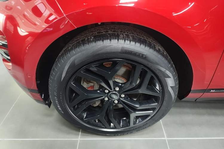 Used Land Rover Range Evoque 2020 249 PS R-DYNAMIC S First-Edition Sport Custom Edition Left Front Wheel Hub